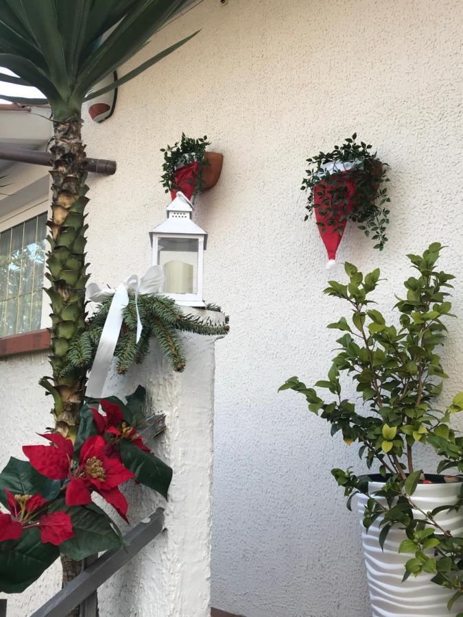 La Casa Di Isabella โลเรโต ภายนอก รูปภาพ